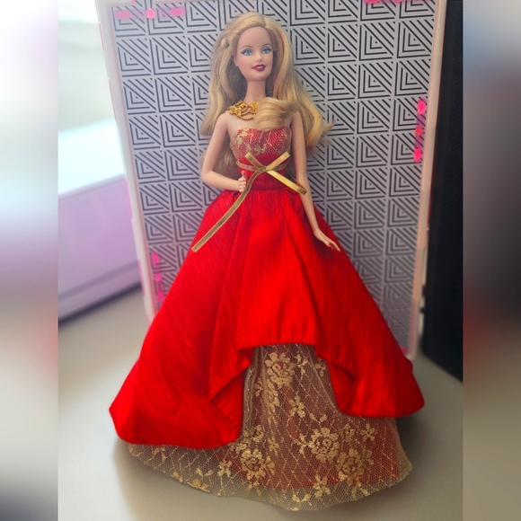 Mattel Other - 2014 Holiday Barbie